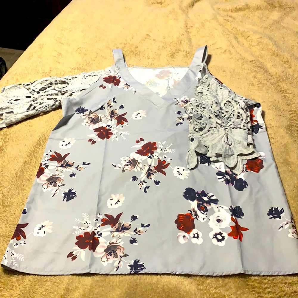 Silky flower blouse.
